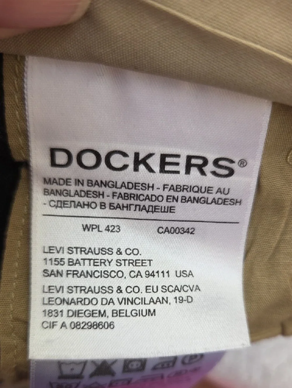 Dockers Men's Flat-Front Slim Fit Black Dress Shorts 38x30